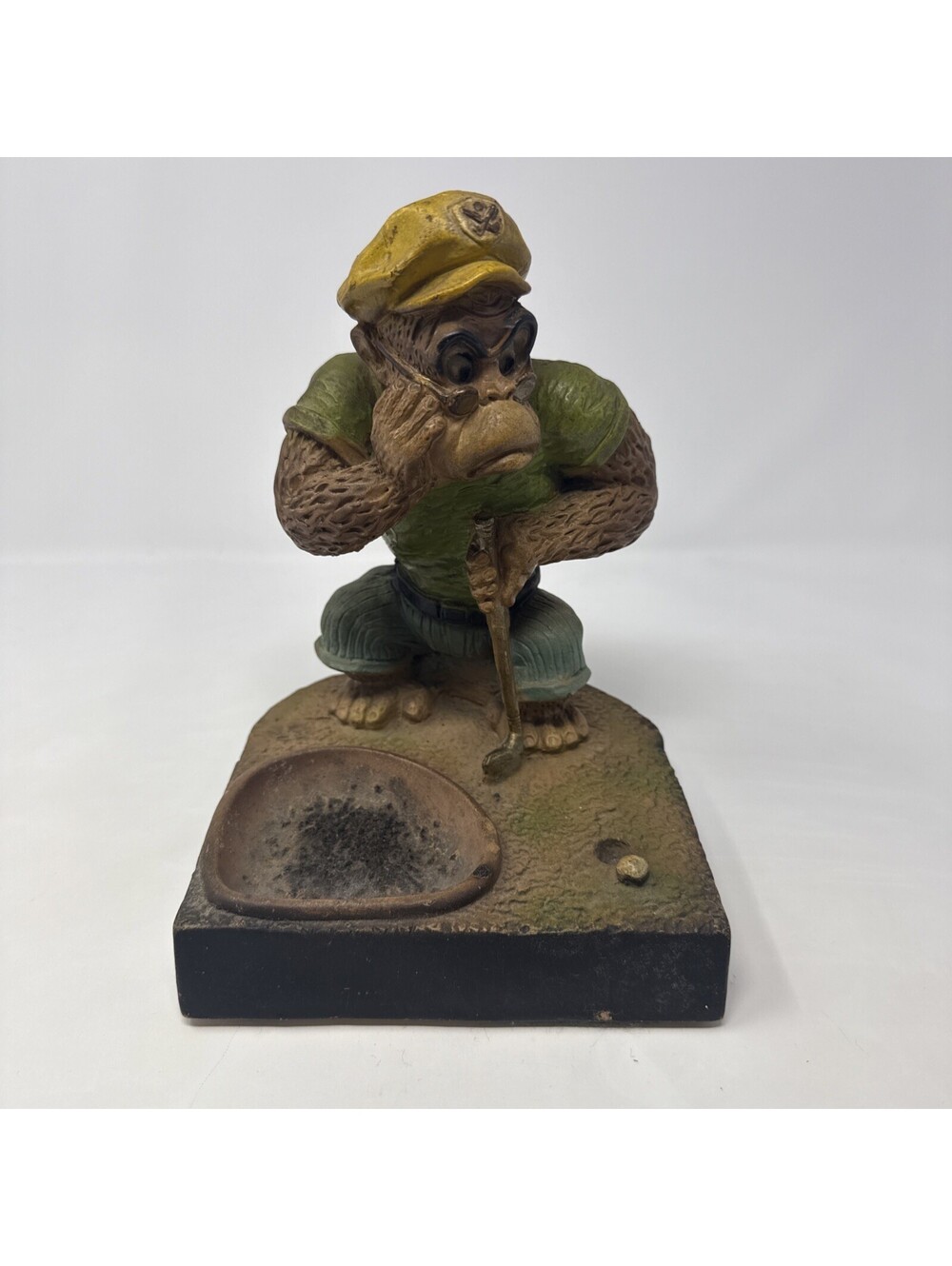 VINTAGE 70’s ENTRY WAY TRAY GORILLA MONKEY GOLF FIGURE GOLFING STATUE FIGURINE